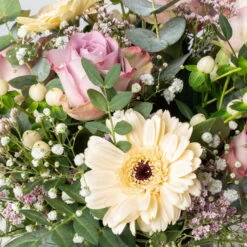 Blumenstrauß 'Venedig' Inkl. Gratis Grußkarte 8 Blumenstrauß 'Venedig' Inkl. Gratis Grußkarte -Gartentopf Geschäft 1110600096 strauss venedig 3 121095