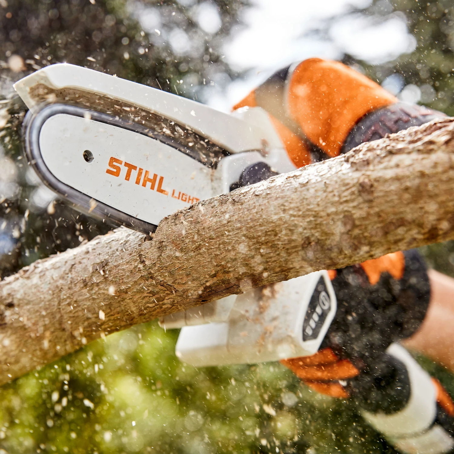 Stihl Akku-Gehölzschneider GTA 26 Set AS 2 + AL 1, Inkl. Akku Und Ladegerät 4 Stihl Akku-Gehölzschneider GTA 26 Set AS 2 + AL 1, Inkl. Akku Und Ladegerät – Bild 2
