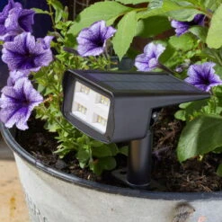 Gartenstrahler 'Revo', Schwarz, Kunststoff 10 Gartenstrahler 'Revo', Schwarz, Kunststoff -Gartentopf Geschäft 2950100642 Revo Robuste Kunststoffkonstruktion 3 99162